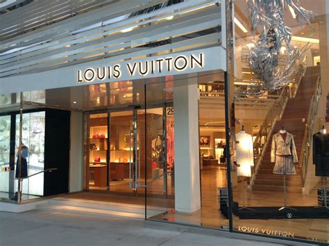 beverly hills louis vuitton|louis vuitton beverly hills ca.